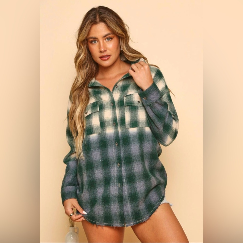 💙NEW-Peach Love California Cozy, Comfy Green and Blue Plaid Button-Down Shirt